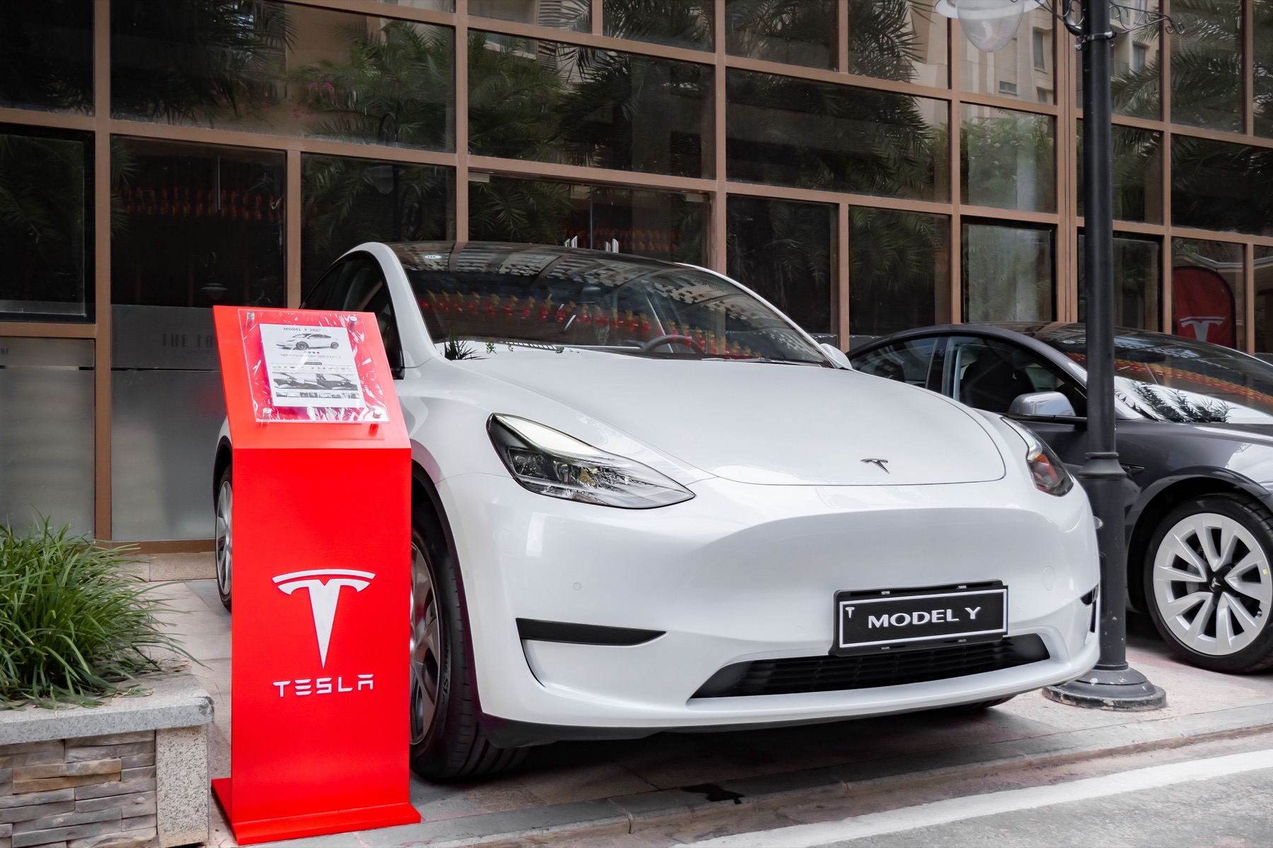 Model Y L, 약속한 50W가 빠졌다